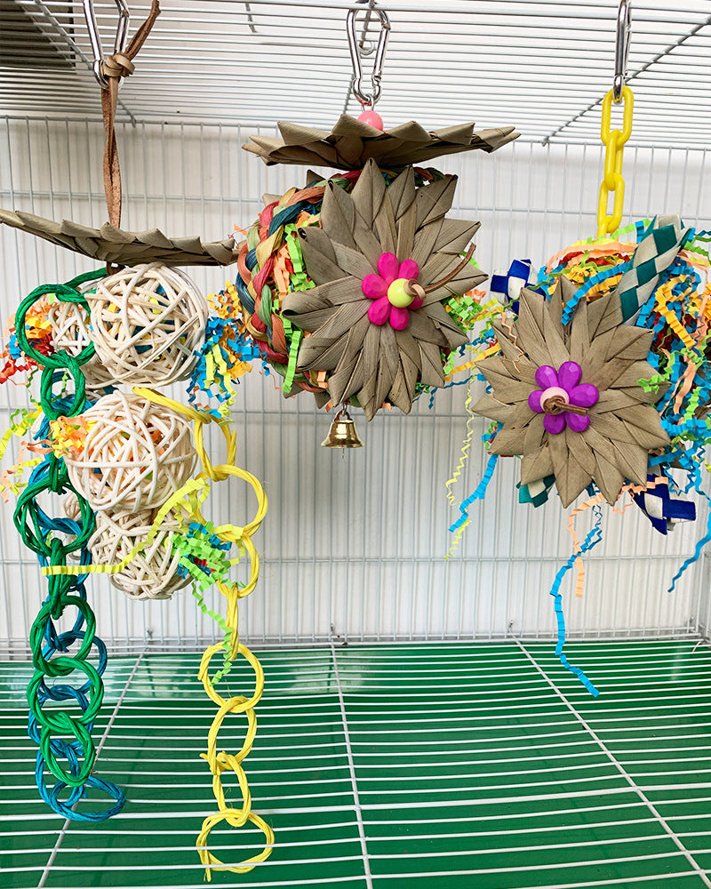 Palm Fibre Parrot Shredding Toy
